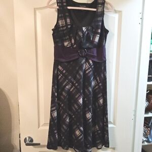 Perceptions Purple Plaid Fit and Flare Midi Dress V-neck Sleeveless